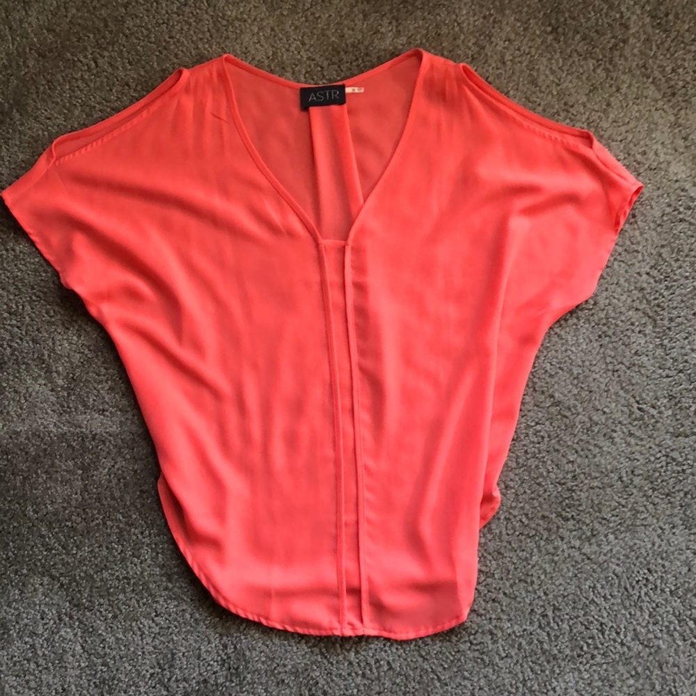 ASTR cold shoulder top
